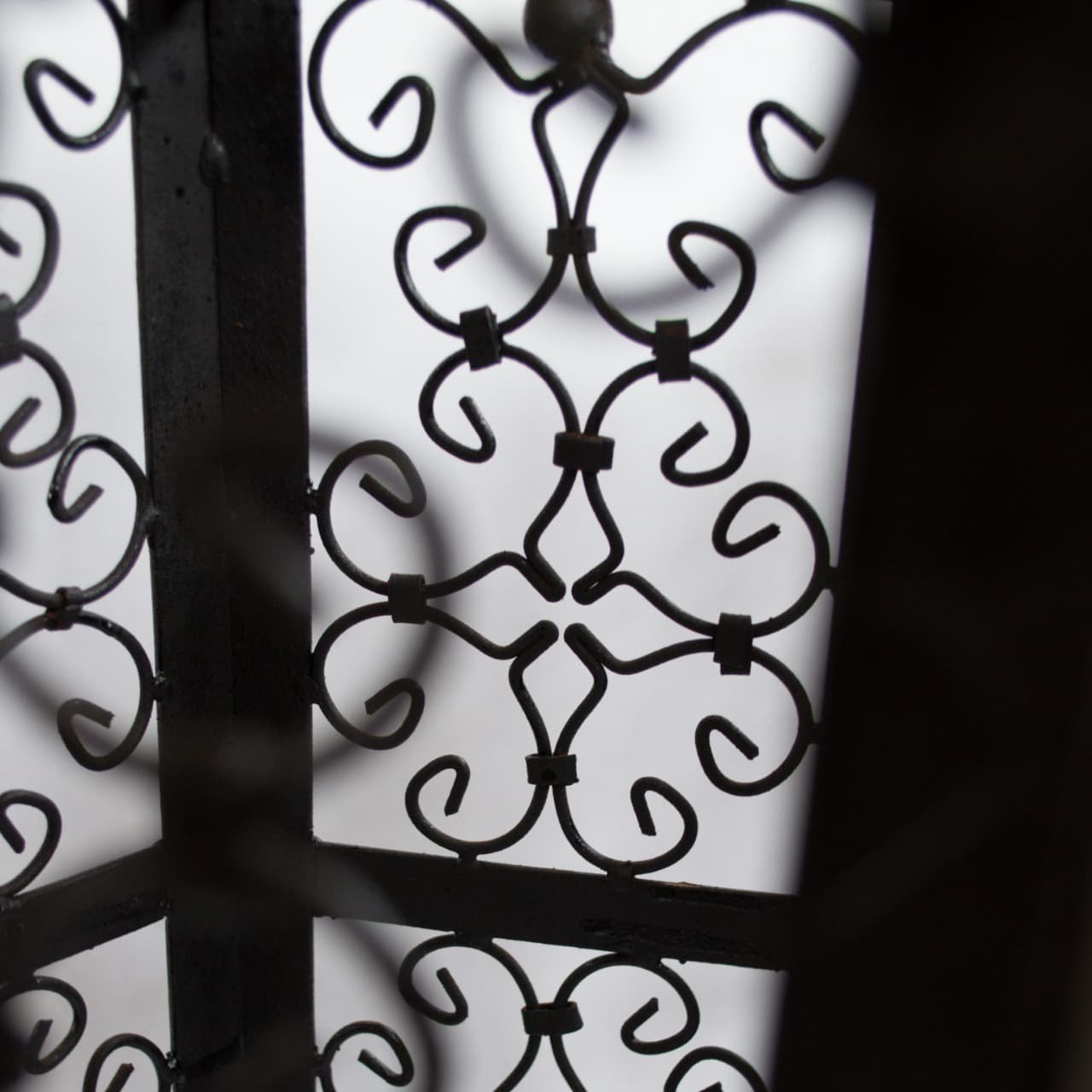 Handcrafted Wrought Iron Hexagonal Plant Stand Table | LaksourCrafts