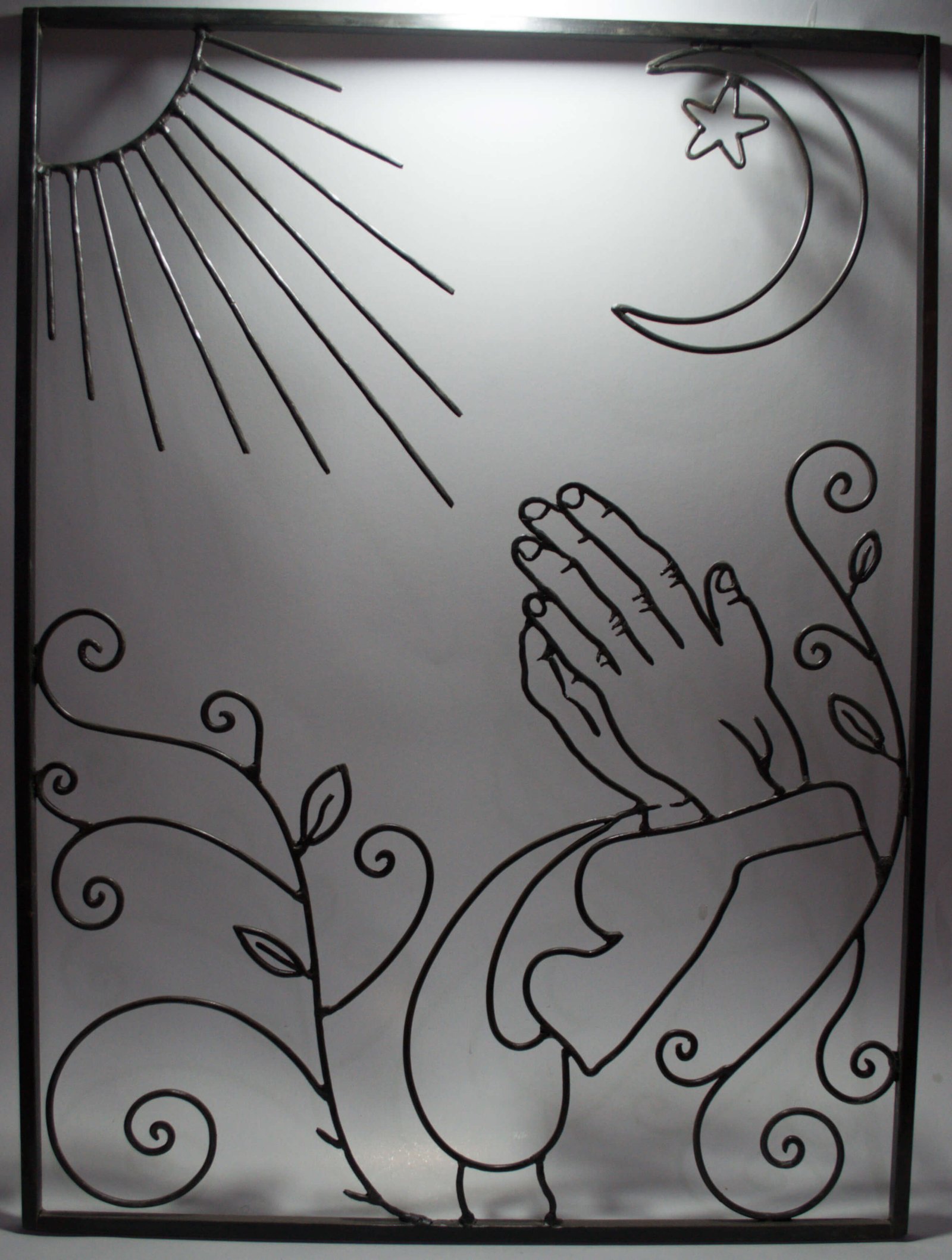 Handcrafted Praying Hands Wrought Iron Wall Art | LaksourCrafts